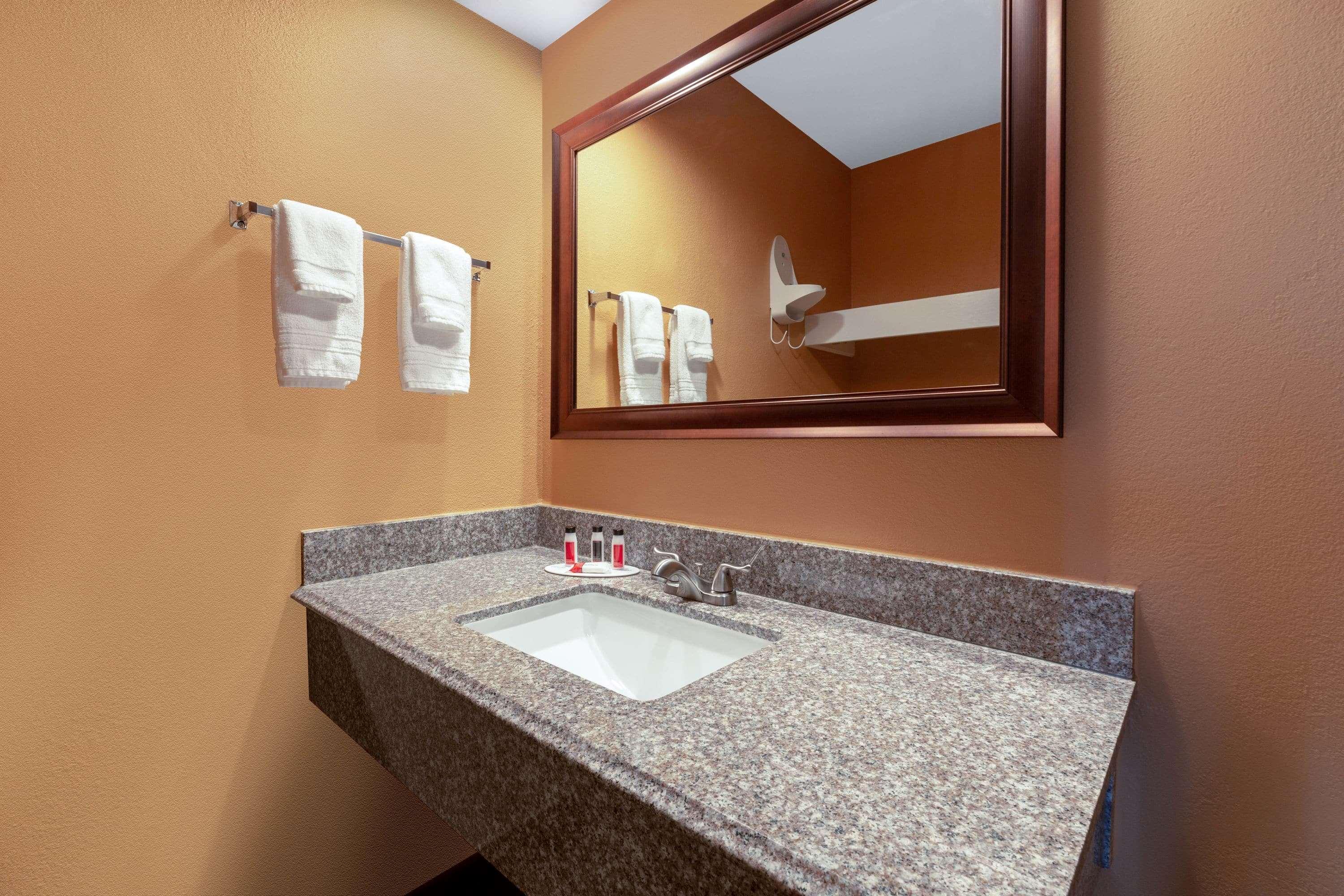 Rosewood Inn & Suites Roseburg Zewnętrze zdjęcie